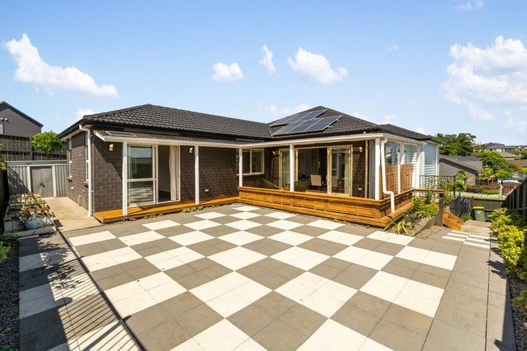 Photo of property in 144 Lisle Farm Drive, Pukekohe, 2120