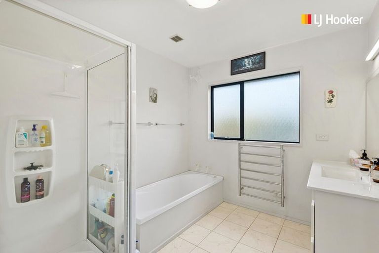 Photo of property in 23 Joe Brown Avenue, Mosgiel, 9024