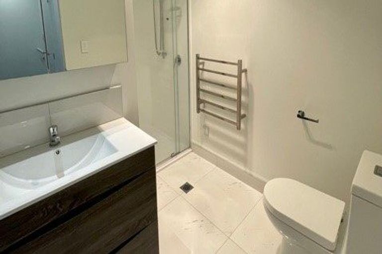 Photo of property in 2/208 Killarney Road, Frankton, Hamilton, 3204