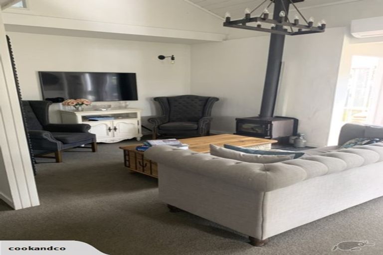 Photo of property in 52a Hatton Road, Orewa, 0931