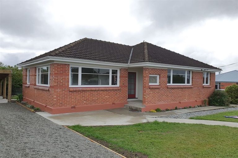 Photo of property in 10 Meyer Street, Waimate, 7924