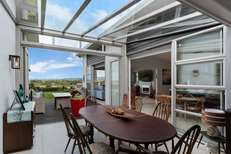 Photo of property in 16 Holyoake Terrace, Omokoroa, 3114