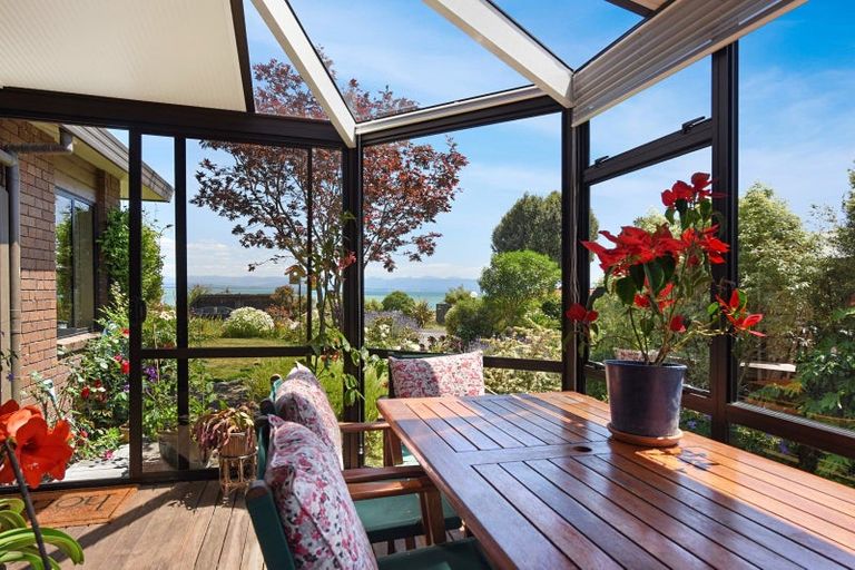 Photo of property in 2 Ruffell Place, Atawhai, Nelson, 7010