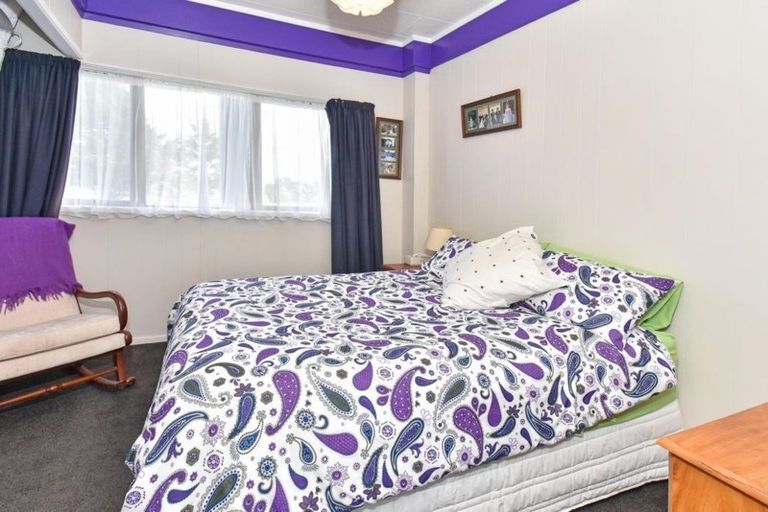 Photo of property in 19 Stella Drive, Clarks Beach, 2122