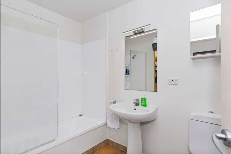 Photo of property in 2/346 Oceanbeach Road, Mount Maunganui, 3116