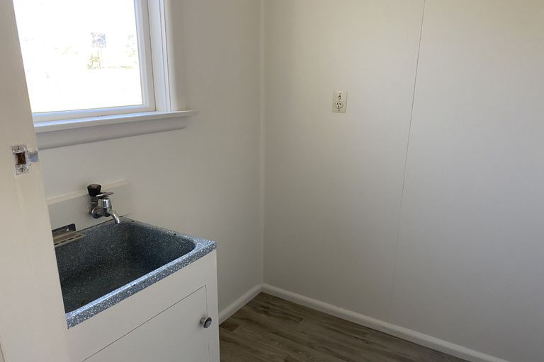 Photo of property in 5 Queen Street, Pareora, 7912