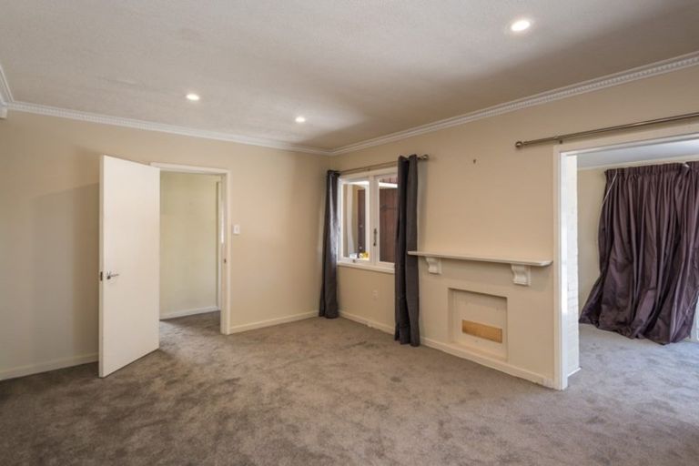 Photo of property in 201 Memorial Avenue, Burnside, Christchurch, 8053
