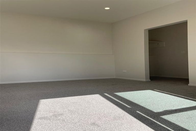 Photo of property in 18 Oopunga Road, Pukekohe, 2120