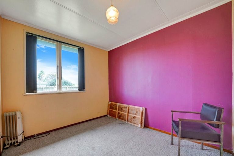 Photo of property in 74 Cranmere Crescent, Mangere East, Auckland, 2024
