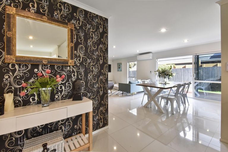 Photo of property in 20 Wawatai Drive, Karaka, Papakura, 2113