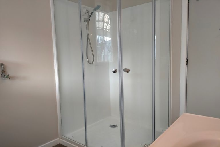 Photo of property in 104 Sunderland Street, Clyde, 9330