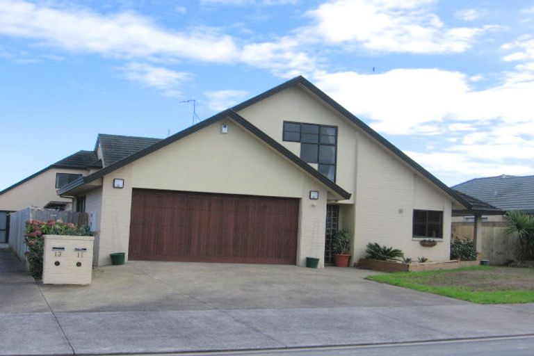 Photo of property in 11 Emyvalie Place, Dannemora, Auckland, 2016