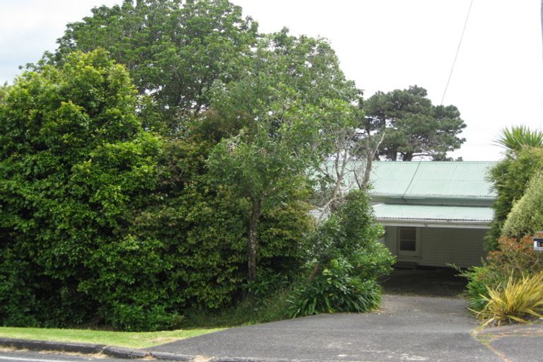 Photo of property in 14 Monyash Road, Manly, Whangaparaoa, 0930