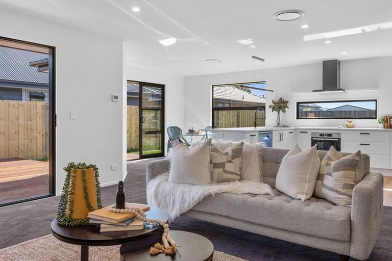 Photo of property in 105 Kippenberger Avenue, Rangiora, 7400