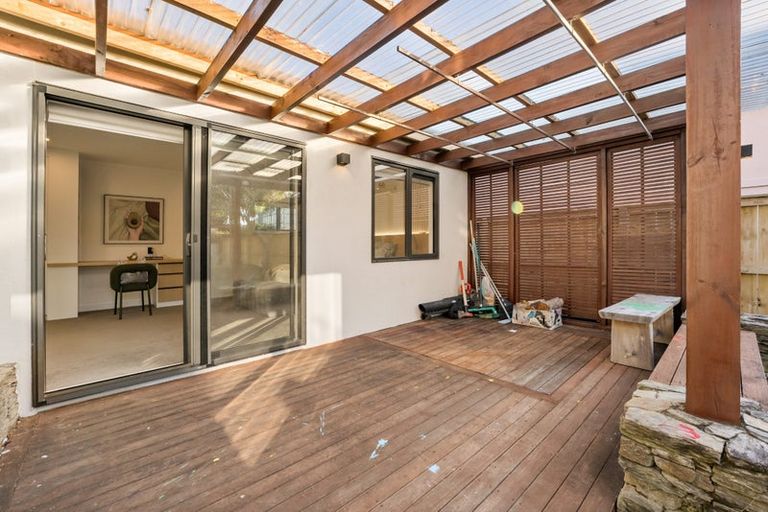 Photo of property in 1a Morrow Avenue, Bucklands Beach, Auckland, 2012