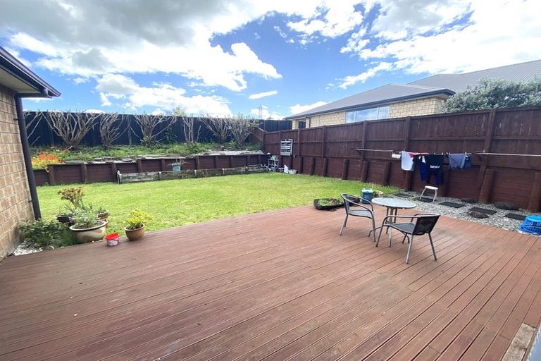 Photo of property in 27 Te Ironui Place, Huntington, Hamilton, 3210