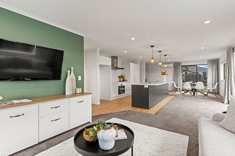 Photo of property in 8 Letitia Street, Burwood, Christchurch, 8083