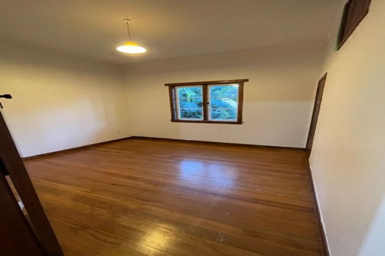 Photo of property in 22 Opoia Road, Hamilton East, Hamilton, 3216