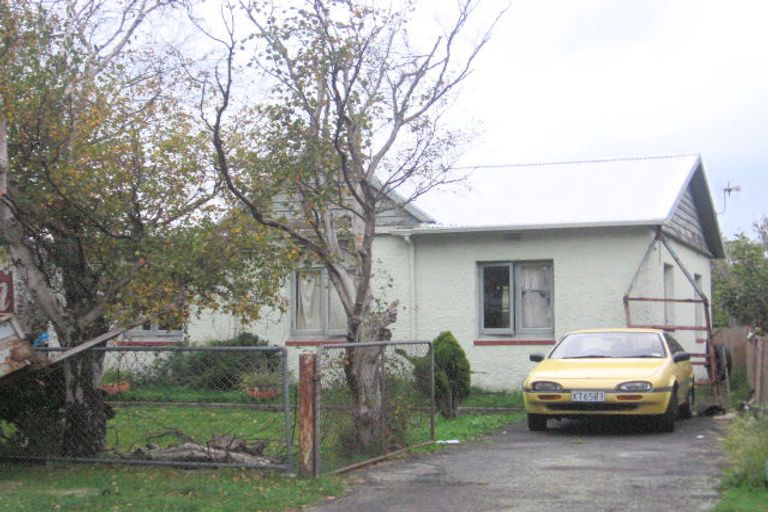 Photo of property in 10 York Street, Moera, Lower Hutt, 5010