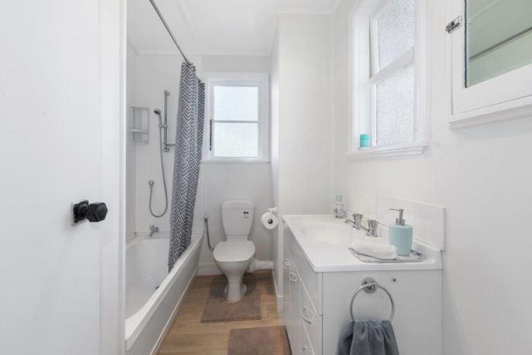 Photo of property in 16b Macky Street, Taita, Lower Hutt, 5011