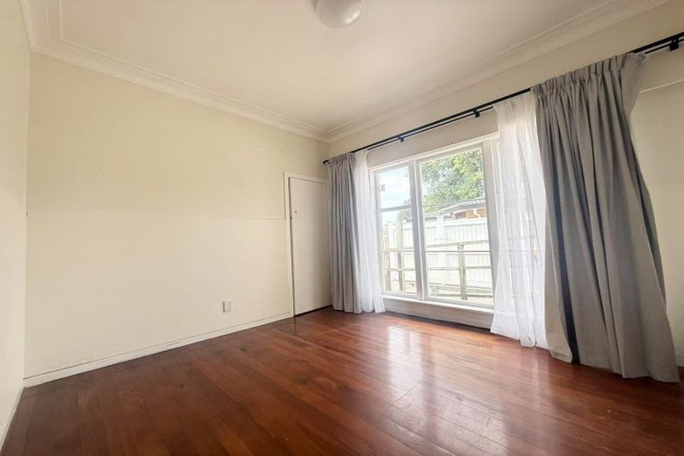 Photo of property in 1/11 Church Road, Mangere Bridge, Auckland, 2022
