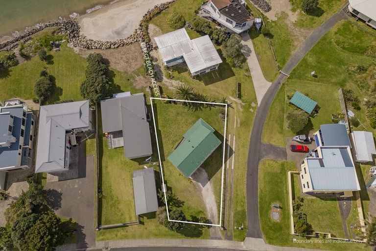 Photo of property in 103 Buffalo Beach Sh25 Road, Whitianga, 3510