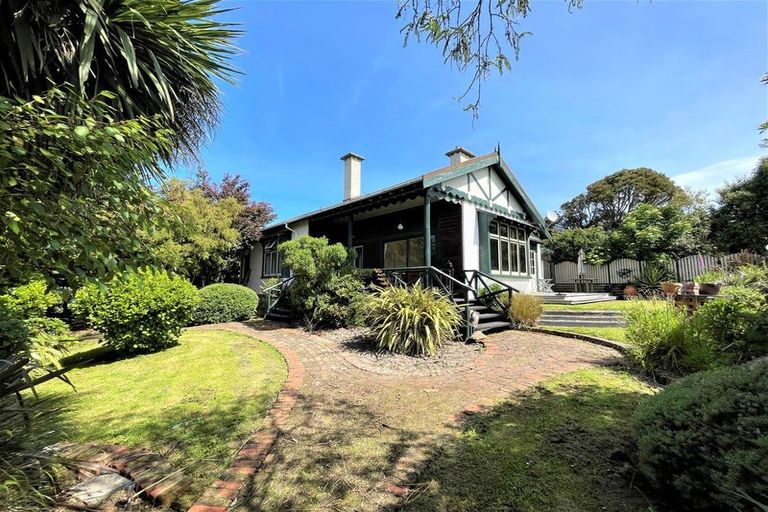 Photo of property in 16 Lewin Street, Balclutha, 9230
