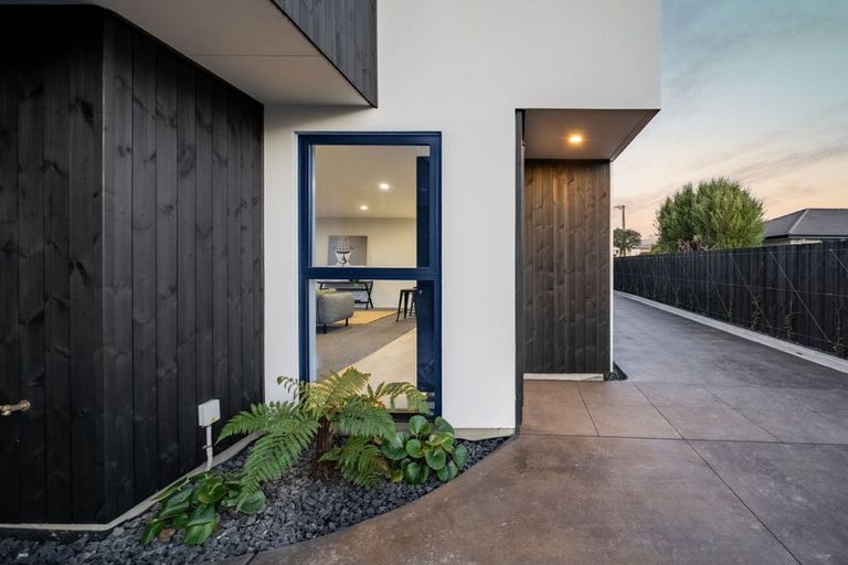 Photo of property in 2/3 Humboldt Street, Sydenham, Christchurch, 8023