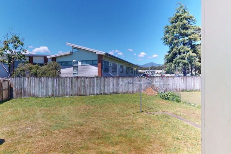 Photo of property in 5 Hinemoa Street, Levin, 5510