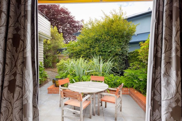 Photo of property in 40 Wai-iti Terrace, Burnside, Christchurch, 8052