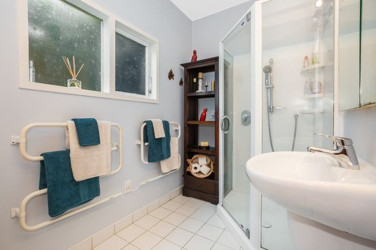 Photo of property in 11 Elgin Way, Khandallah, Wellington, 6035