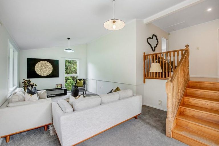 Photo of property in 1/24 Albany Highway, Greenhithe, Auckland, 0632