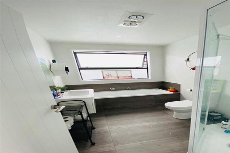 Photo of property in 4 Tomairangi Crescent, Pukekohe, 2120