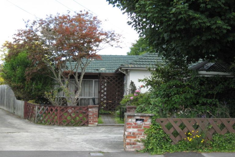 Photo of property in 23 Mappleton Avenue, Burnside, Christchurch, 8053