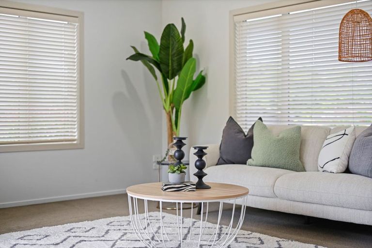 Photo of property in 1 Whitney Place, Rototuna North, Hamilton, 3210