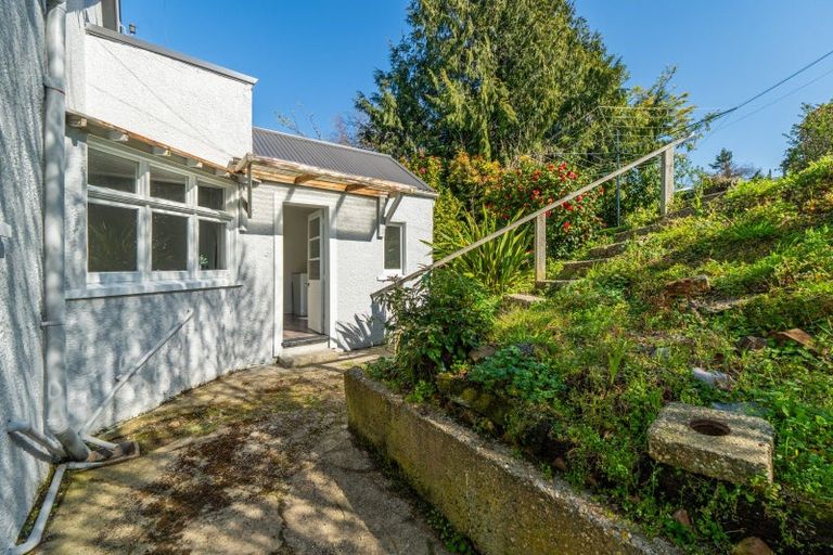 Photo of property in 16a-b Johnston Street, Gore, 9710