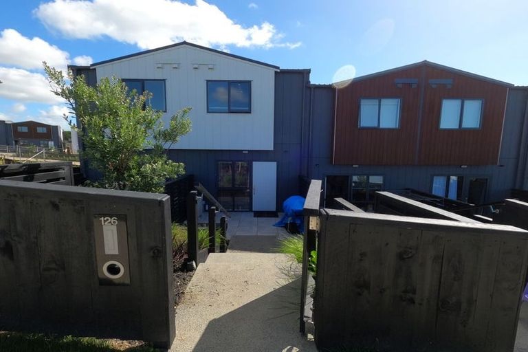Photo of property in 126 Long George Drive, Totara Park, Auckland, 2019