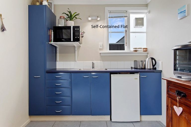 Photo of property in 21 Bank Street, Amberley, 7410