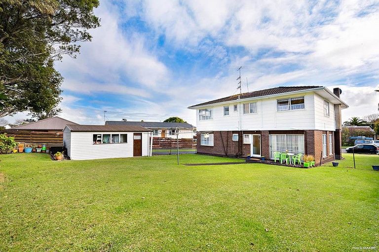 Photo of property in 8 Hope Farm Avenue, Pakuranga Heights, Auckland, 2010