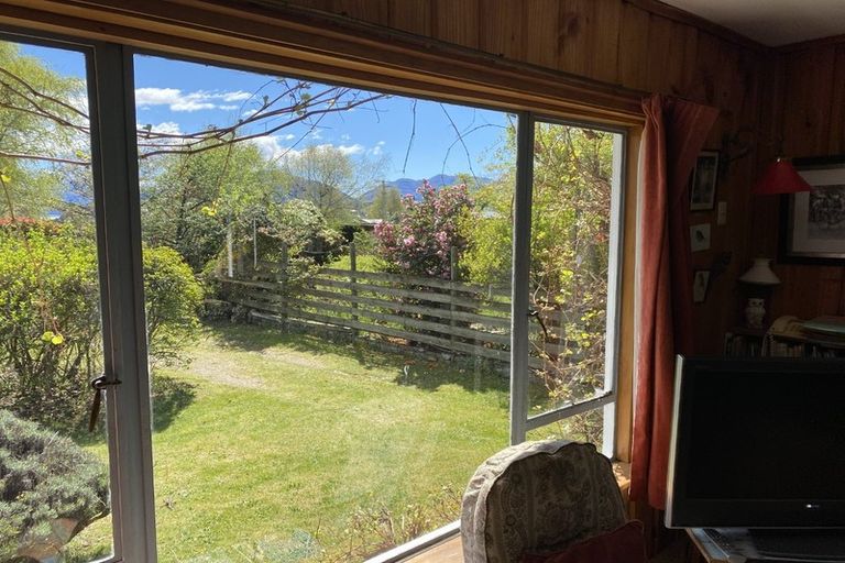 Photo of property in 152 Upton Street, Wanaka, 9305