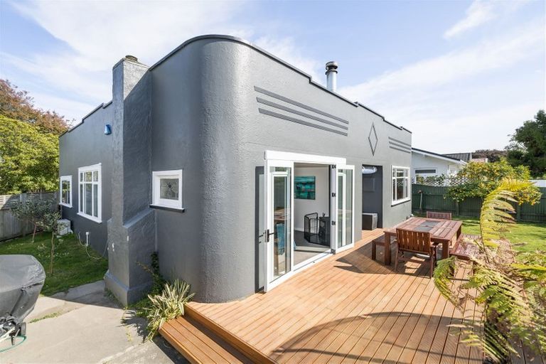 Photo of property in 26 Limbrick Street, Terrace End, Palmerston North, 4410