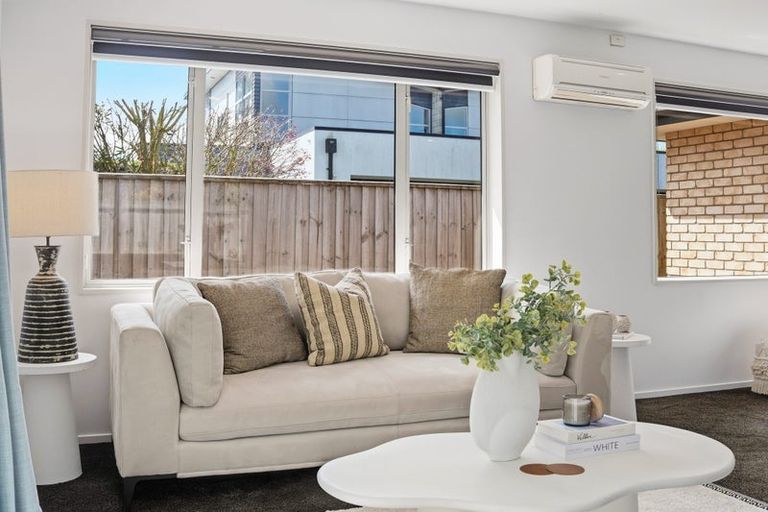 Photo of property in 4 Annies Lane, Aidanfield, Christchurch, 8025