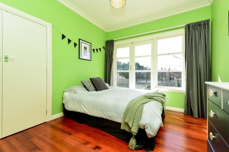 Photo of property in 42 Chaucer Street, Leamington, Cambridge, 3432