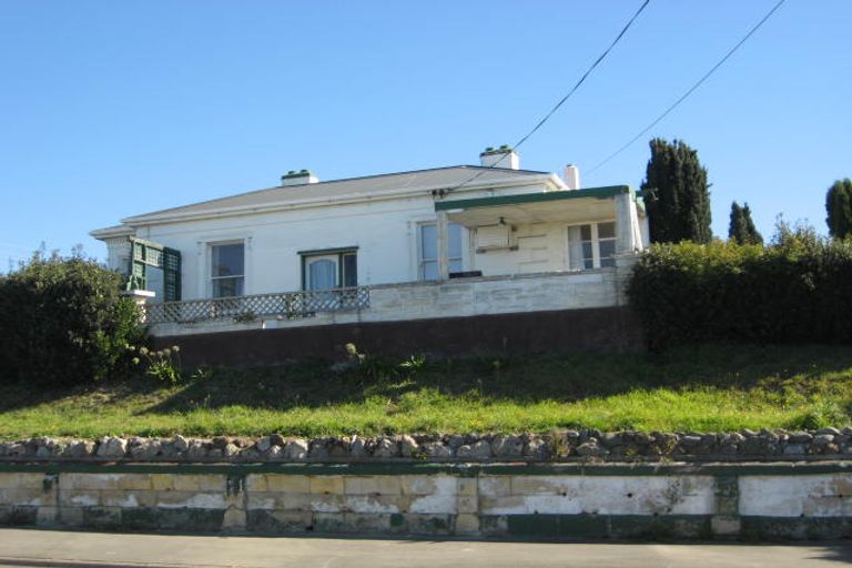 Photo of property in 20 Wharfe Street, South Hill, Oamaru, 9400