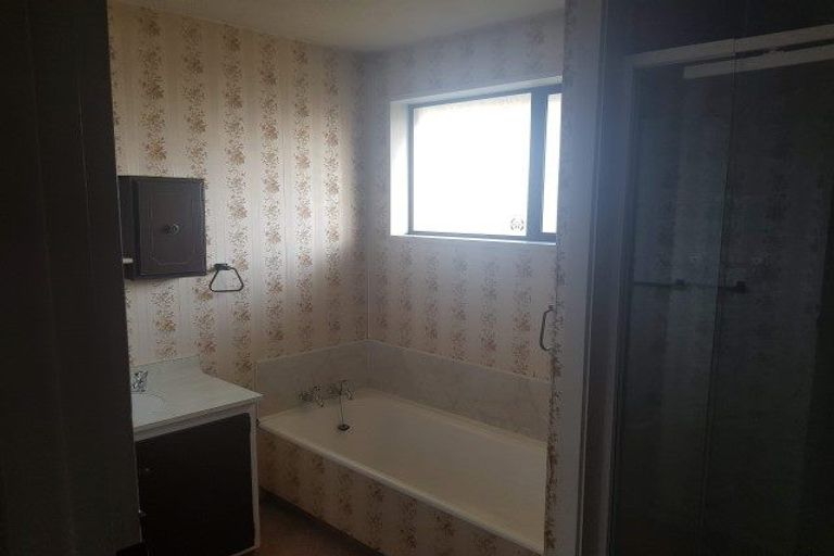 Photo of property in 2/49 Rahera Street, Spreydon, Christchurch, 8024