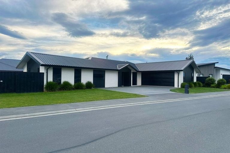 Photo of property in 1 Vaughan Drive, Rolleston, 7614