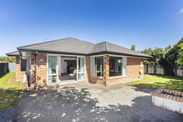 Photo of property in 18 Excalibur Place, Burwood, Christchurch, 8083