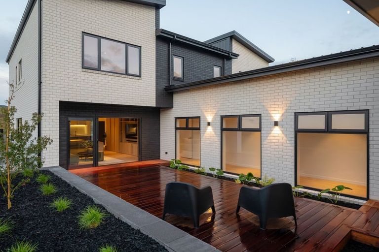 Photo of property in 29 Kauri Point Drive, Rototuna North, 3210