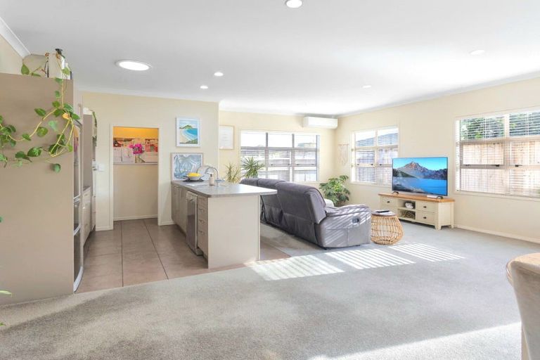 Photo of property in 7b Harrow Place, Mount Maunganui, 3116