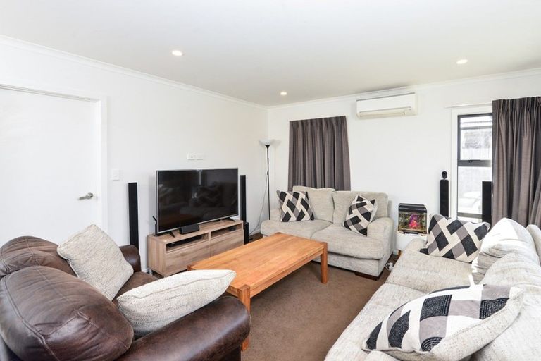 Photo of property in 11 Oolong Court, Huntington, Hamilton, 3210